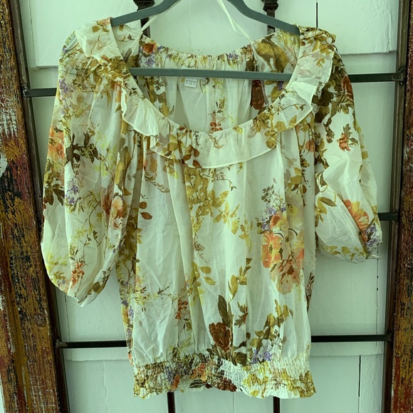 Flowered blouse - Picture 1 of 1
